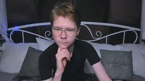 Snapshot of daniel_sanders chatting on 07-25-26, 10:24 Daniel online show from 07-25-26, 10:24