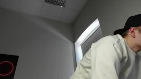 DANIEL SHAWN online show from 04-19-26, 05:18