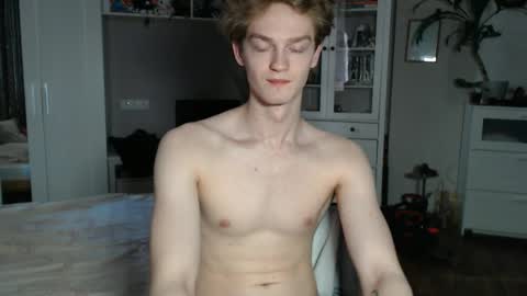 Snapshot of daniel_yumm chatting on 05-12-26, 02:25 Daniel online show from 05-12-26, 02:25