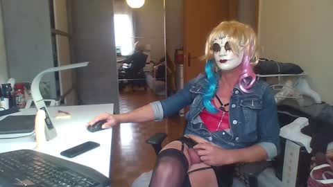 newcumer online show from 01-09-25, 11:14