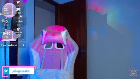 Snapshot of daniela_cute22 chatting on 05-29-26, 09:13 DANIELA online show from 05-29-26, 09:13