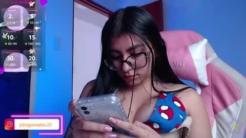 Snapshot of daniela_cute22 chatting on 06-09-26, 04:29 DANIELA online show from 06-09-26, 04:29