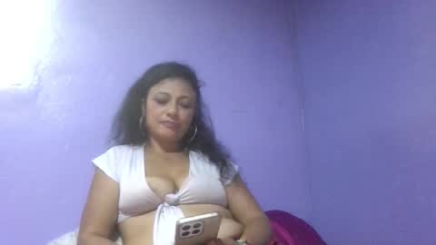 daniela_love1 online show from 11-12-25, 07:13