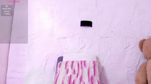 Dani online show from 12-23-24, 05:43