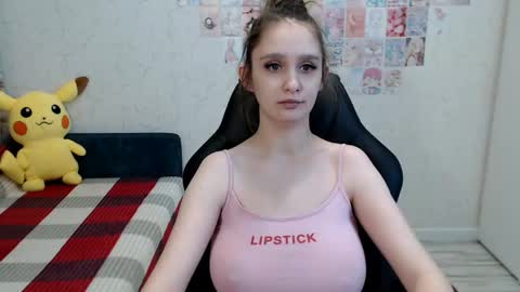 Daniella Martin online show from 04-18-26, 12:36