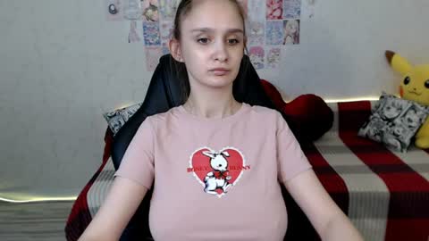 Daniella Martin online show from 06-17-26, 02:36