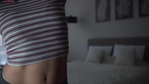 Danielle online show from 09-13-25, 03:23