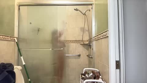 Snapshot of daniellealexa chatting on 10-09-25, 11:41 daniellealexa online show from 10-09-25, 11:41