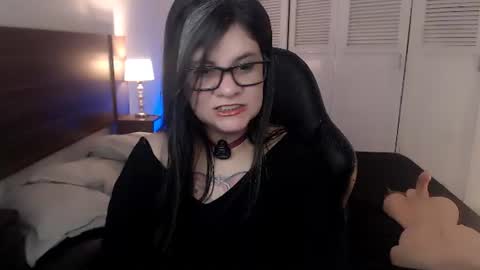 daniellerain online show from 06-14-26, 02:24