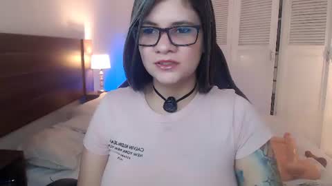 daniellerain online show from 06-21-26, 05:04