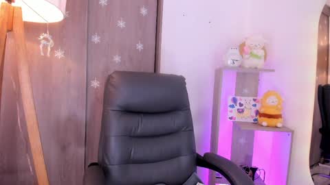 Danielle Rose online show from 04-10-26, 10:25