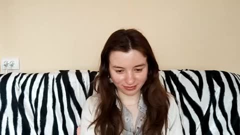 Mia online show from 03-18-26, 08:06