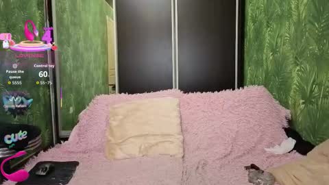 Snapshot of danielocool chatting on 09-10-25, 01:44 DanieloCool online show from 09-10-25, 01:44