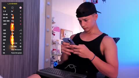 Daniels Cruz online show from 03-10-25, 09:18