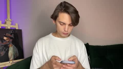 Snapshot of danieltuckerr chatting on 09-28-25, 03:28 danieltuckerr online show from 09-28-25, 03:28