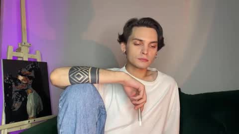 Snapshot of danieltuckerr chatting on 10-02-25, 02:29 danieltuckerr online show from 10-02-25, 02:29