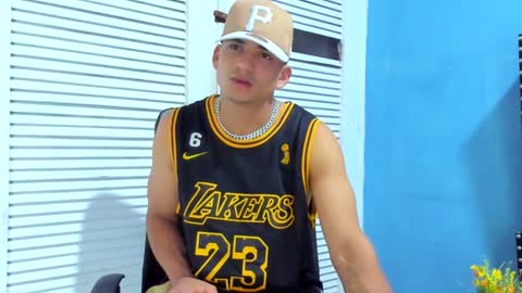 Dani online show from 01-30-25, 04:06