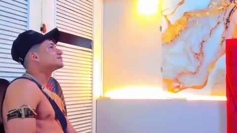 Dani online show from 10-18-25, 04:04