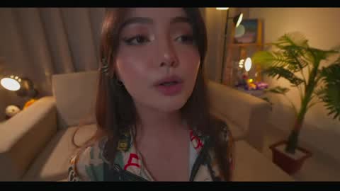      online show from 06-04-26, 10:49