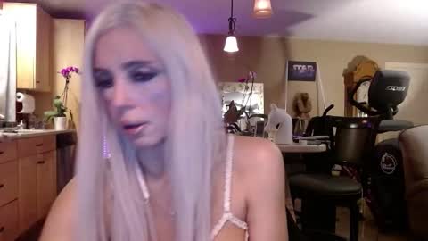 DanikaWhite69 online show from 01-09-26, 11:13
