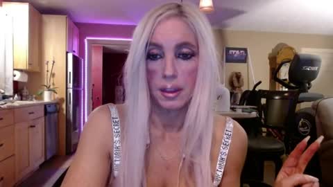 DanikaWhite69 online show from 04-14-26, 02:56