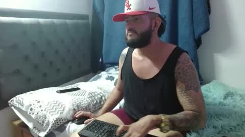 daniloh_xxx online show from 02-14-26, 03:20