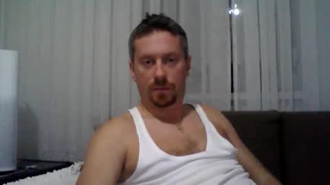 Snapshot of danisami12345 chatting on 02-22-26, 01:29 daniel online show from 02-22-26, 01:29