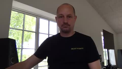 Snapshot of danishjss chatting on 05-18-26, 05:57 danishjss online show from 05-18-26, 05:57