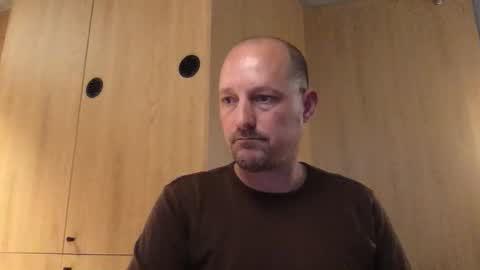 Snapshot of danishjss chatting on 05-19-26, 05:52 danishjss online show from 05-19-26, 05:52