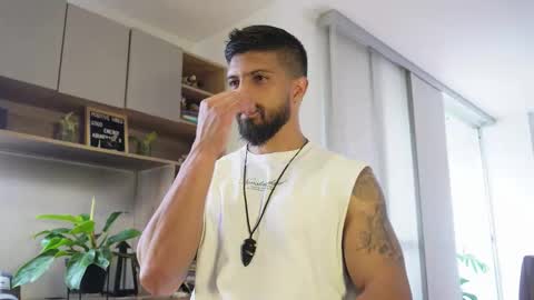 Dann saenz online show from 11-14-25, 02:27