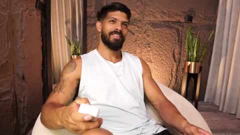 Dann saenz online show from 04-04-26, 02:14