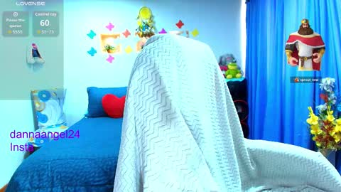 Danna online show from 03-27-26, 10:09