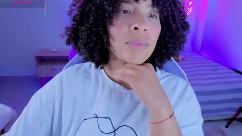 Snapshot of danna_berry chatting on 11-18-25, 03:05 DannaBerry online show from 11-18-25, 03:05