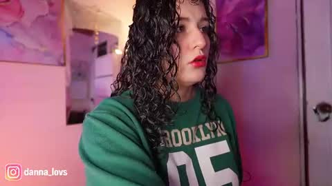 Danna Lovs online show from 07-21-26, 10:17