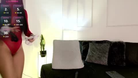 danna_palmeth online show from 07-11-26, 12:02