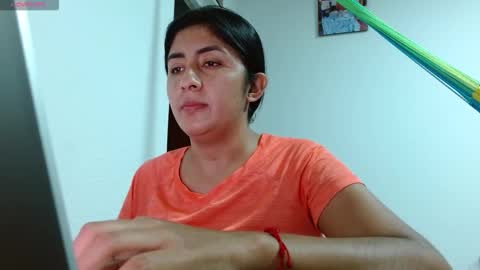 Danna online show from 02-26-26, 02:32