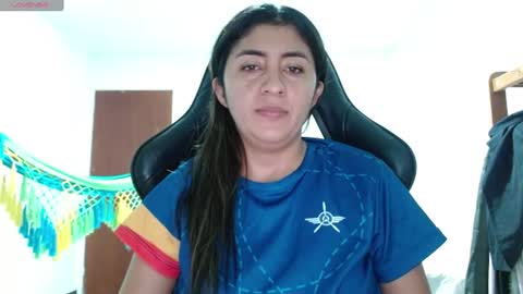 Danna online show from 07-25-26, 01:47