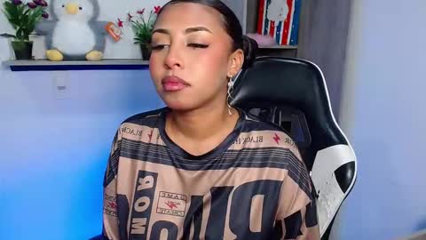 Danna online show from 12-16-25, 11:10