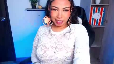 Danna online show from 06-13-26, 07:39