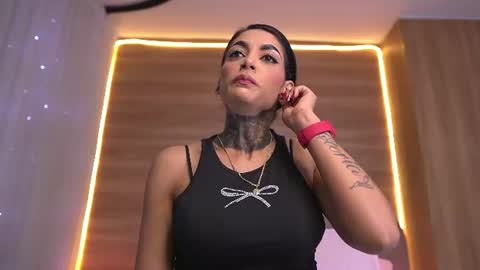 Danna Berlin  online show from 07-27-26, 07:10