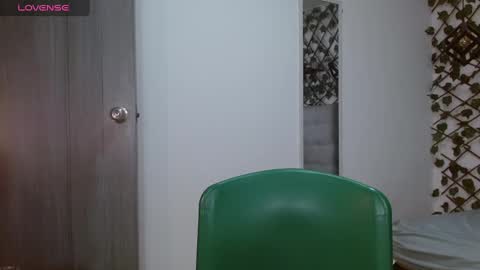 dannaberlin_0 online show from 01-26-25, 12:01