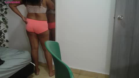 dannaberlin_0 online show from 01-30-25, 12:16