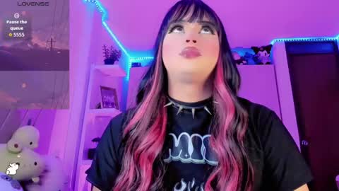 dannadolls online show from 03-23-26, 06:56