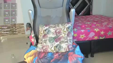 Danna online show from 02-20-25, 07:45