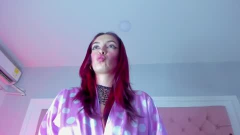 Snapshot of dannaflame_ chatting on 04-11-26, 07:45 Danna online show from 04-11-26, 07:45
