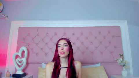 Snapshot of dannaflame_ chatting on 05-26-26, 07:26 Danna online show from 05-26-26, 07:26