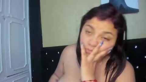 Danna Garza online show from 03-10-25, 10:37