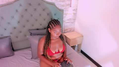 Dannawhisper   online show from 05-08-26, 12:32