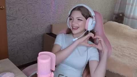 Julia online show from 07-31-26, 06:13