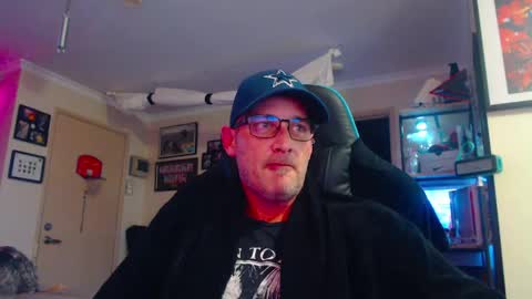 Snapshot of dannozdirekt chatting on 05-07-26, 05:07 dannozdirekt online show from 05-07-26, 05:07